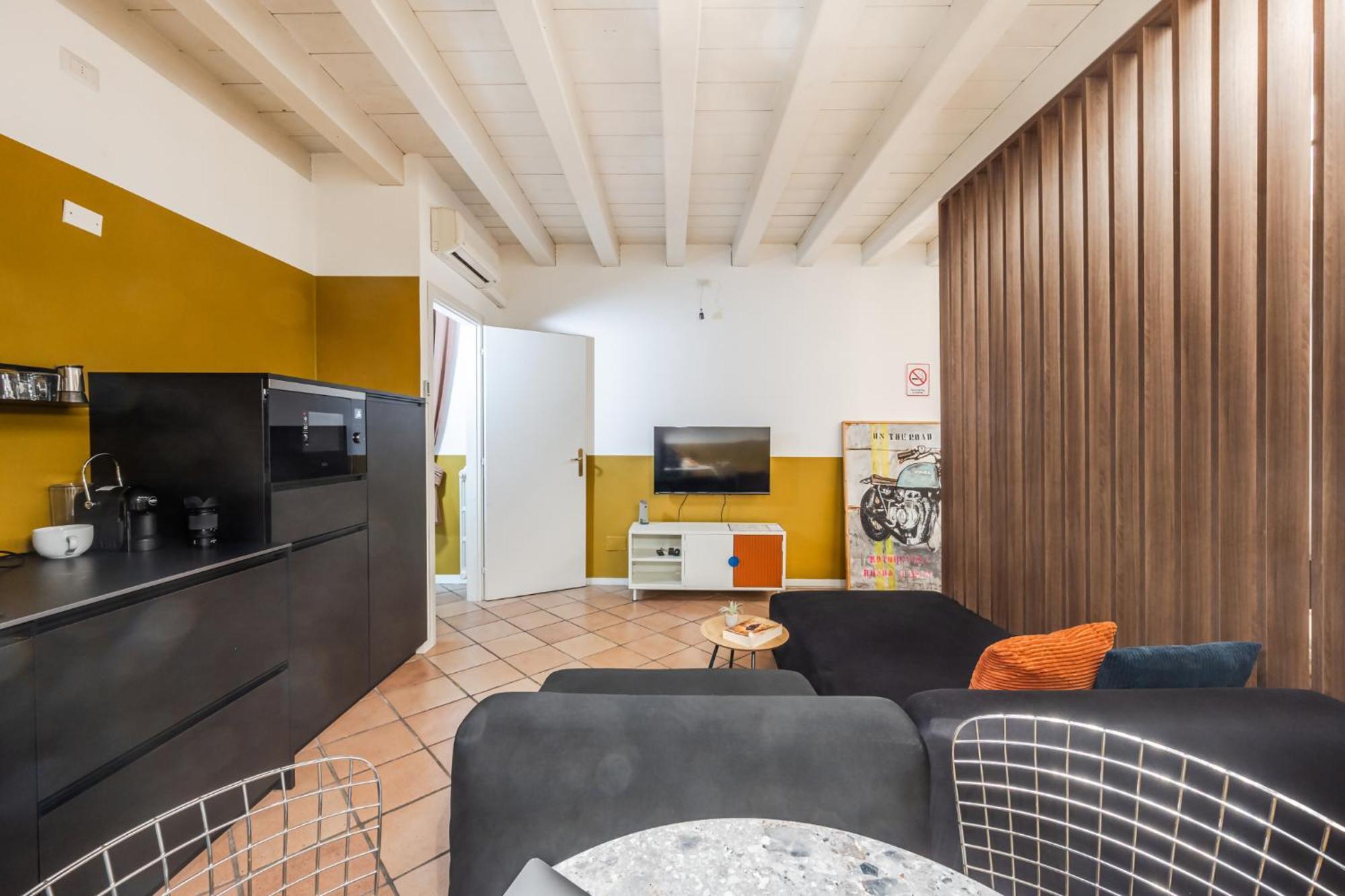 Riverwalk Al Castello Indipendent Apartments Verona Exterior photo