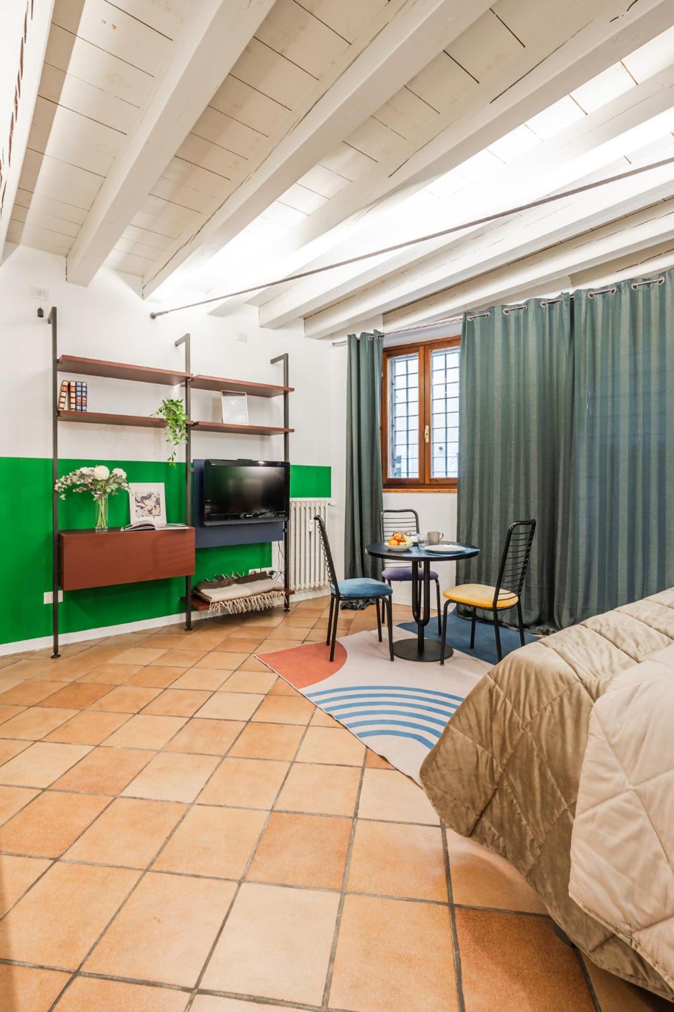 Riverwalk Al Castello Indipendent Apartments Verona Exterior photo